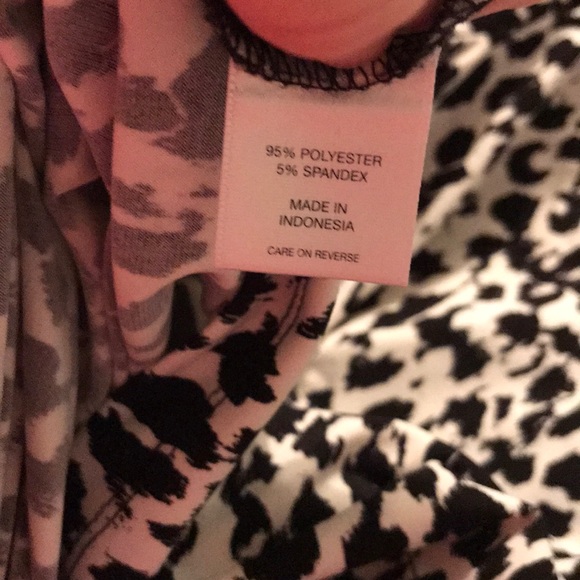 Top - Picture 4 of 4